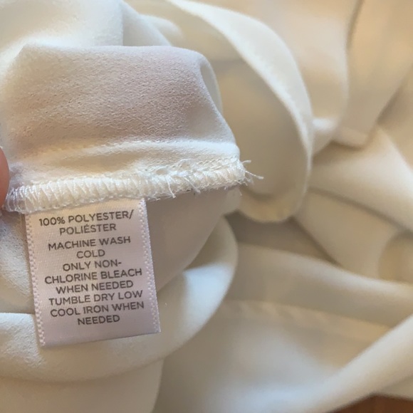 LOFT White Top, White shirt, ladies shirt - Picture 3 of 3